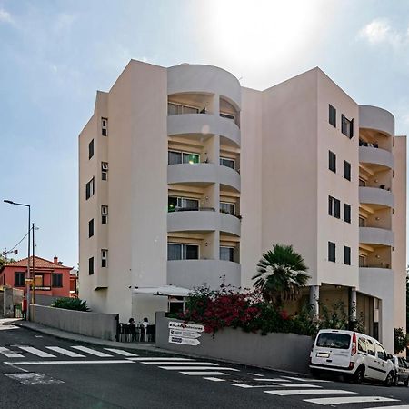 Alegria III By An Island Apart Apartment Funchal  Exterior photo